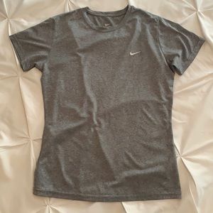 Nike T-shirt